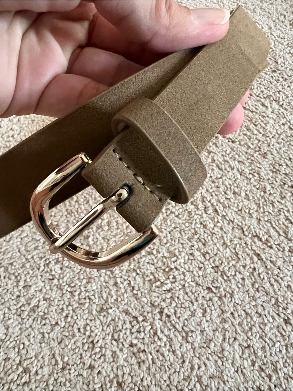 Old Navy Suede Belt in Tan with Gold Buckle